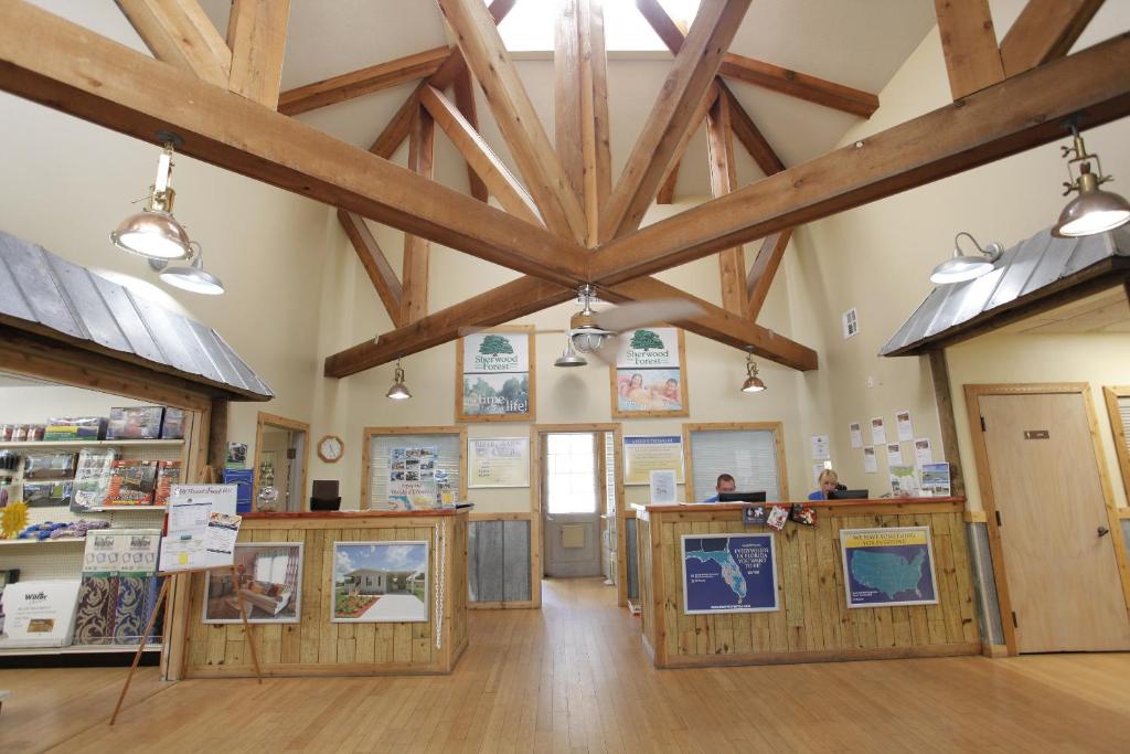 Sherwood Forest Premium Loft Cottage 13 photo