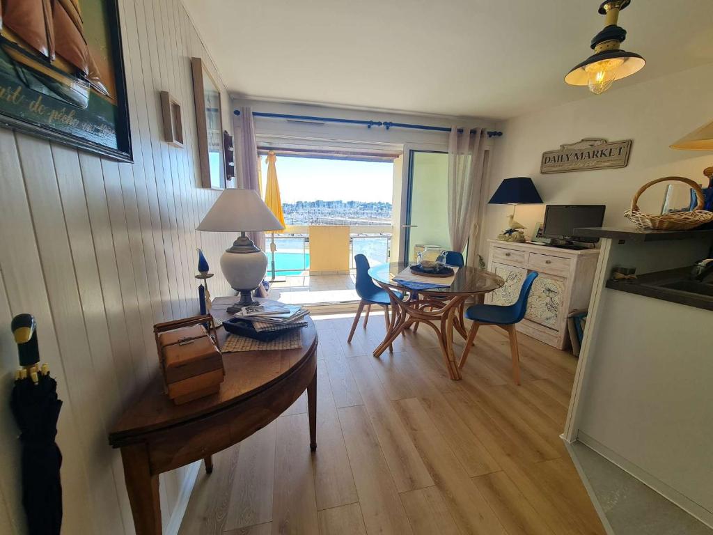 Ref 096 - Appartement T3 pour six personnes vue mer résidence avec piscine - 4