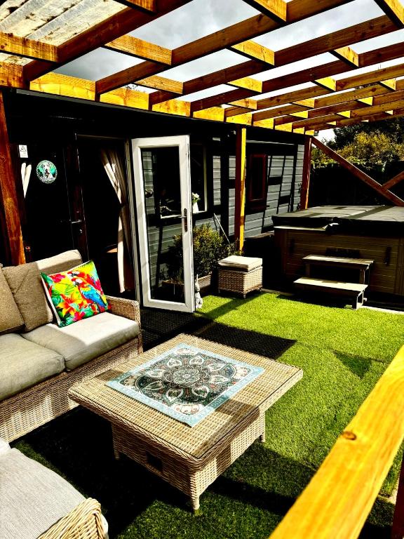 Bumble’s Barn, Slamannan