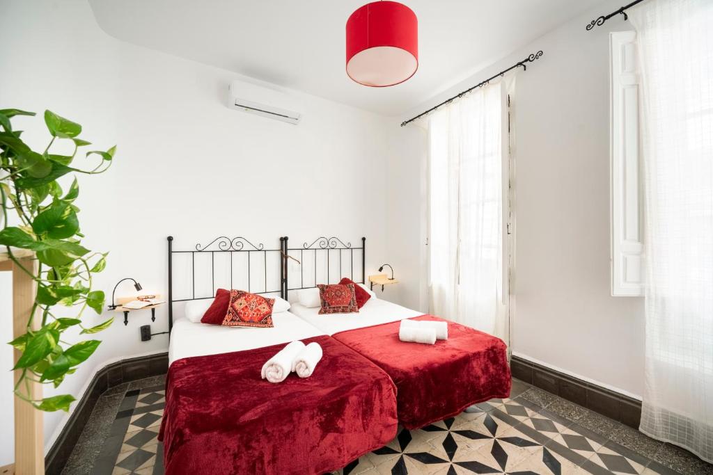 Andalusian Ruby - Light-Filled Apartment by the Cathedral - 2A - 3