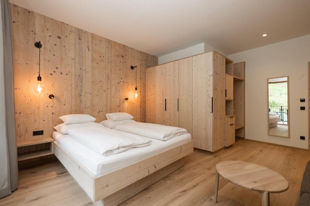 Hotel Kristall - 1