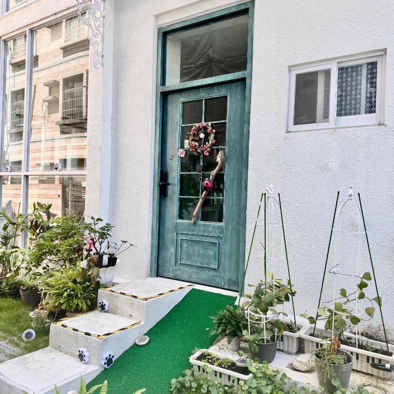 椰風谷電梯民宿 鄰近台南大學, Tchaj-nan