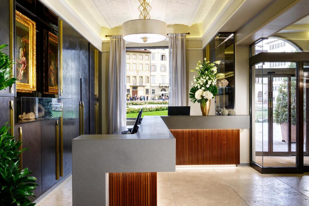 Florence Grand Hotel Minerva property