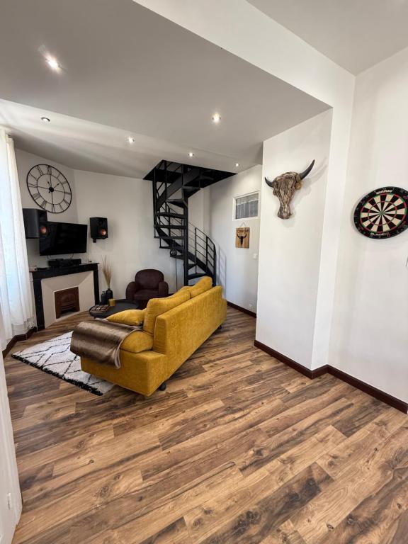 Esprit Camargue, Nîmes