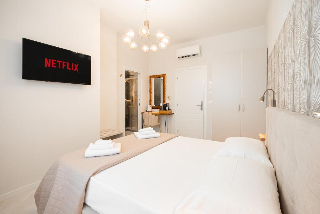 Avenue Suites - 2