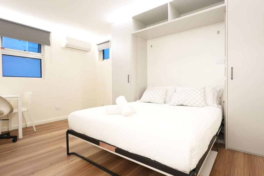 Comfy studio in Crows Nest, Sydney