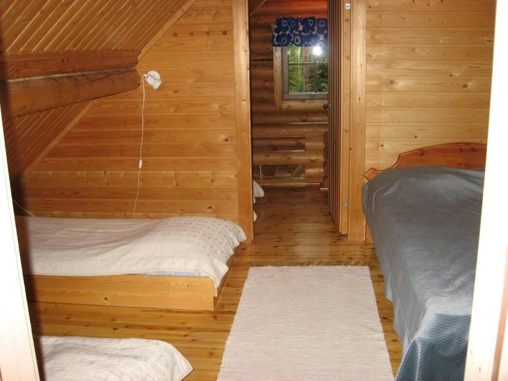 Practical Apartment for 6 with Sauna, Kivijärvi