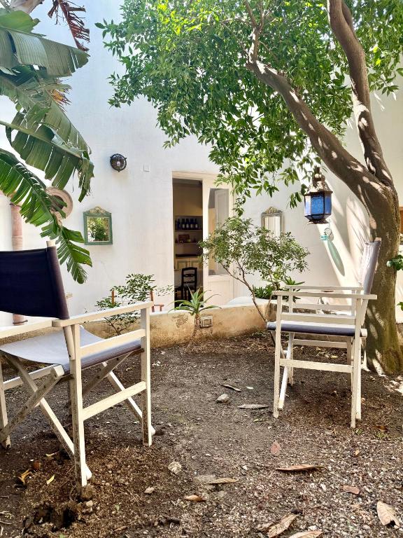 Prestigioso, sotto al castello di Lipari - 5