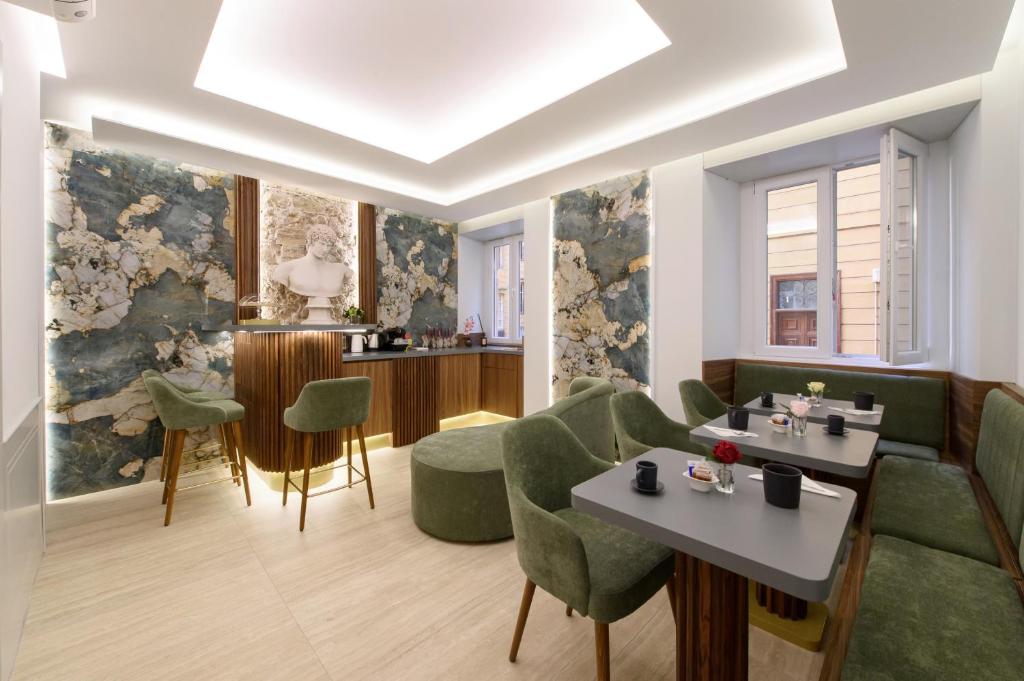 Antinous Suites - 3