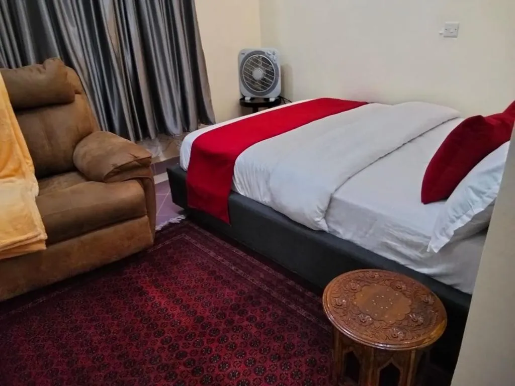 Kukis Place in Embu with two bedrooms self-contained, hotel in Embu