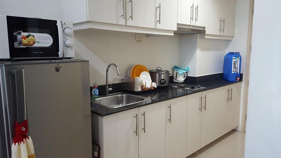 CNholy Condo at SEA Residences photo
