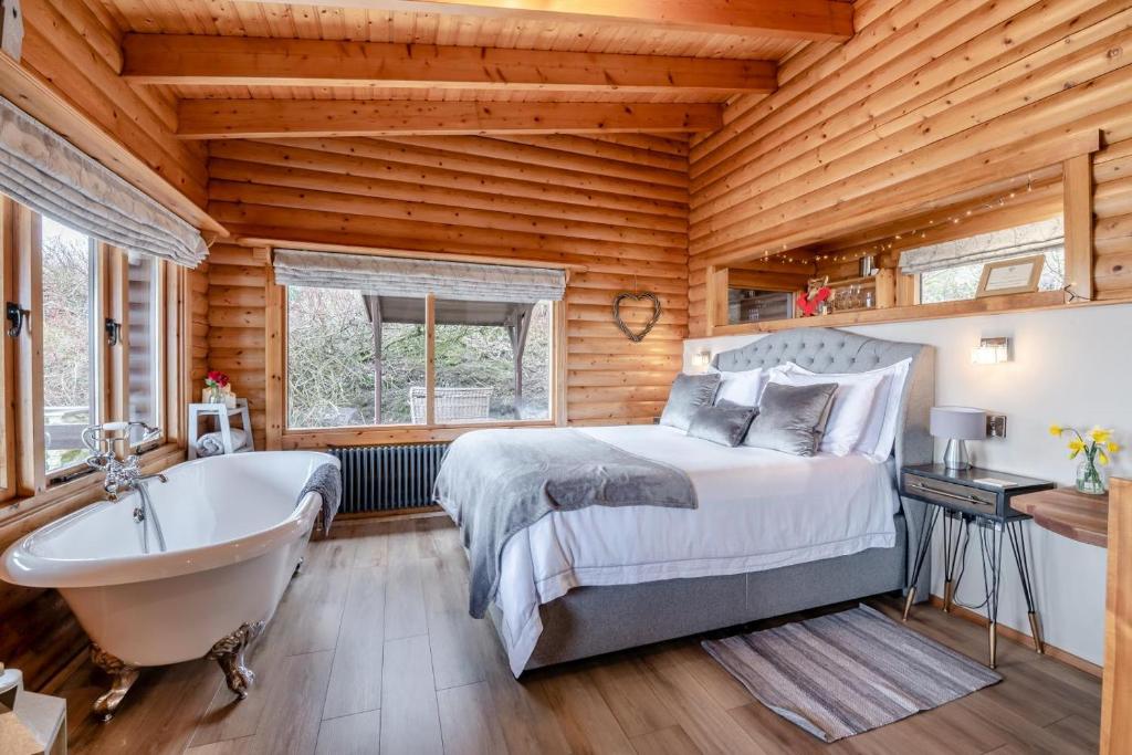 Whitemoor Lodge, Salterforth