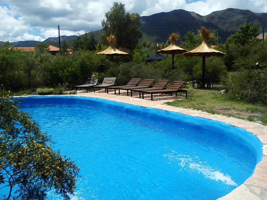 La Morada de la Luna - Cabañas con pileta y vista al Uritorco - 5