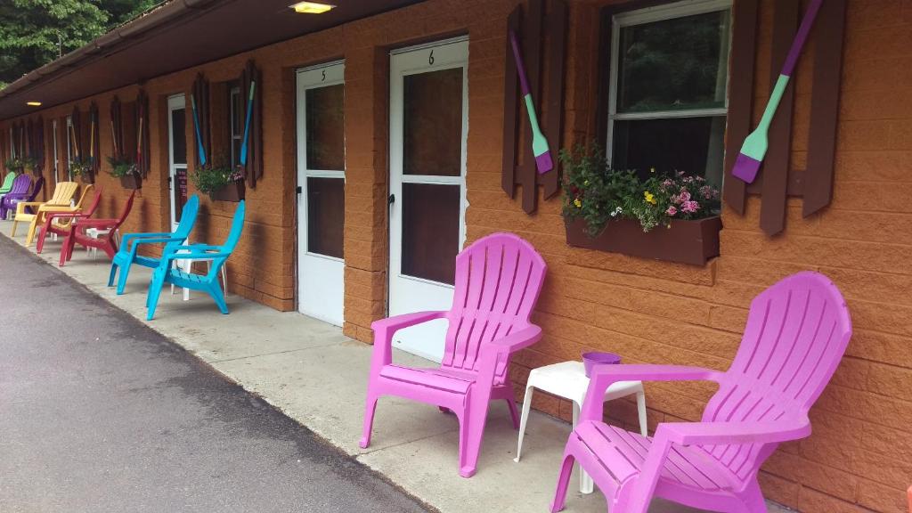 Alpine Motel photo