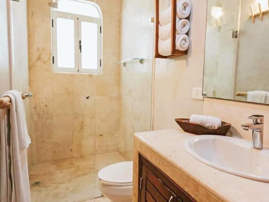 Boho-Chic Villa with 4 Bedrooms & 5 Bathrooms in Exclusive Playacar Phase 2 - 5