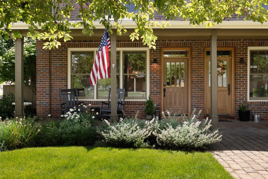 Cascade Cottage in Pine Meadows for 6, Sisters