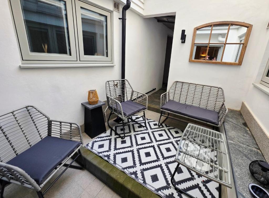Adelaide Terrace Apartment, Ilfracombe photo 7