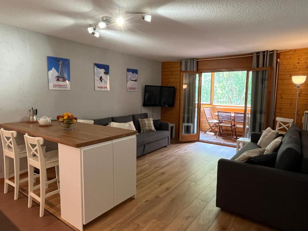 Alpine apartment in Swiss village of Torgon - 4