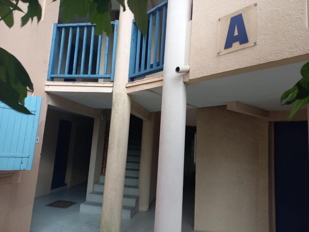 Studio mezzanine 32 m2 Port La Nouvelle Quartier des Lacs proche plage - 2