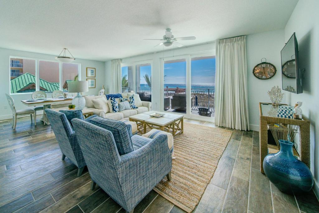 Blu 201 - Luxury End-Unit & Amazing Oceanfront Views, Fort Walton Beach