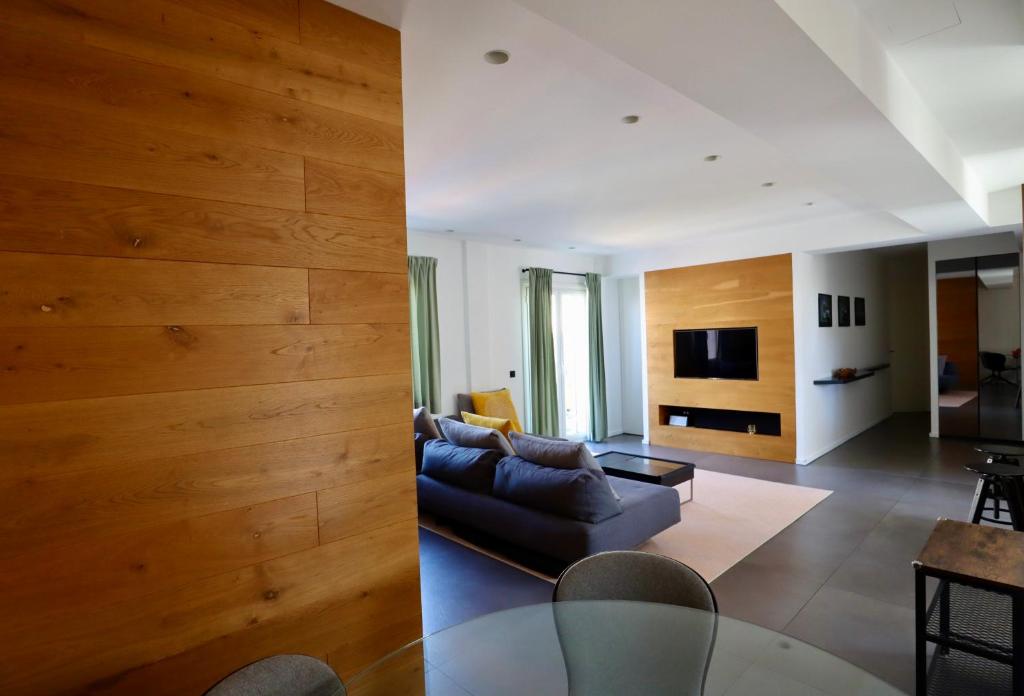 Pagrati Penthouse Retreat, Athen