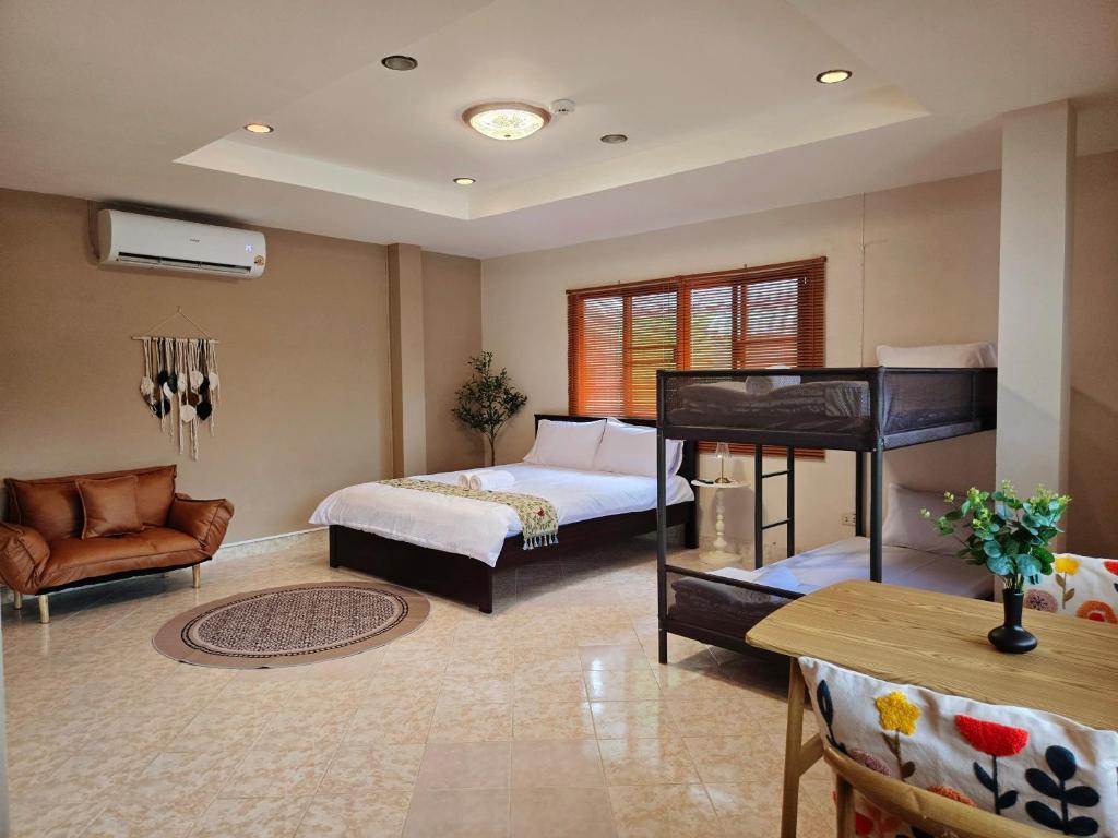 Relax Inn DMK, Lak Si