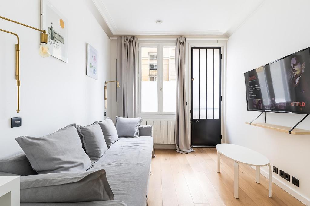 Practical Studio, Montparnasse - 3