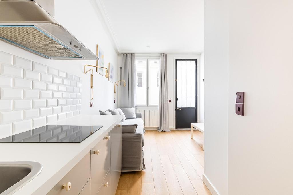 Practical Studio, Montparnasse - 4