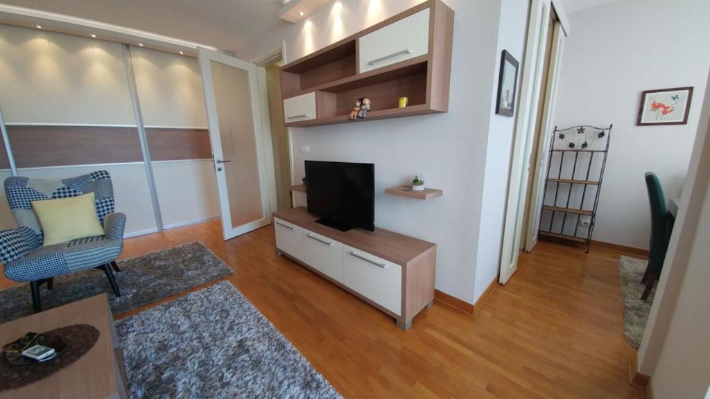 Twin Belville Apartments - 3