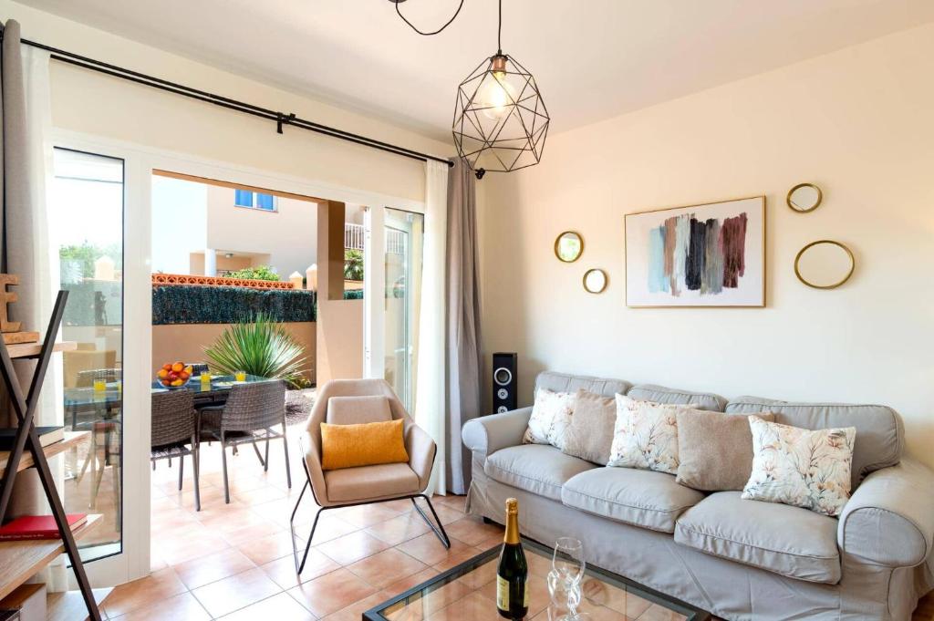 Villa Ana by Villa Plus - 4