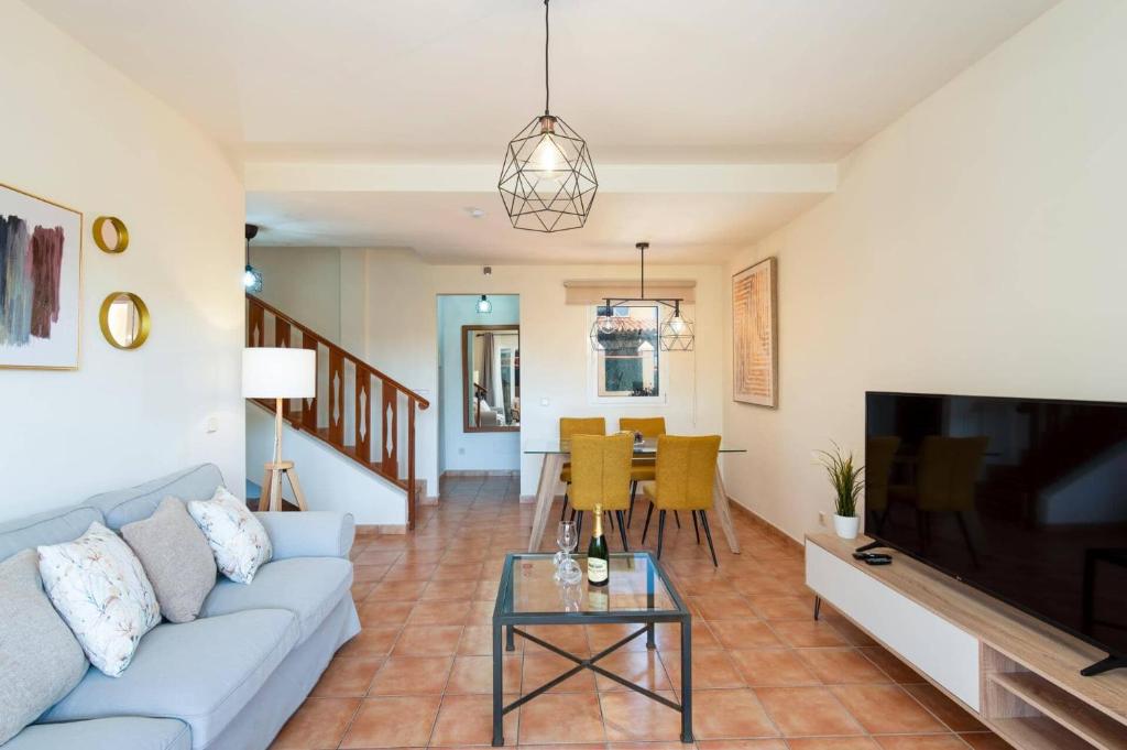 Villa Ana by Villa Plus - 5