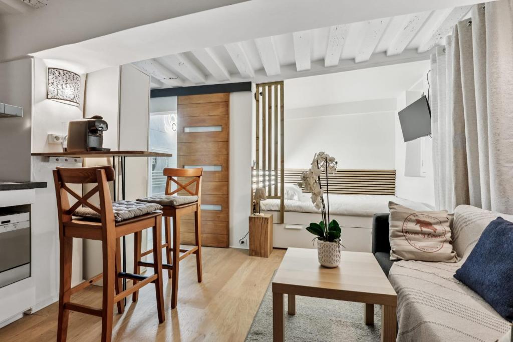 Studio Herold - Place de Victoires by B'Your Home - 5
