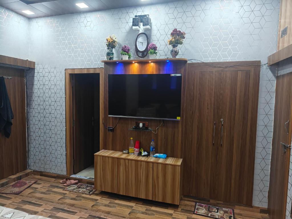 Nest Inn, Nové Dilí