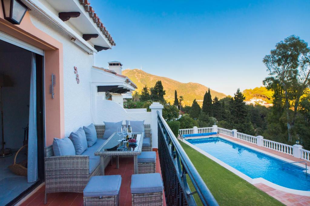 Seaviews & pool in center of Mijas Pueblo - 3