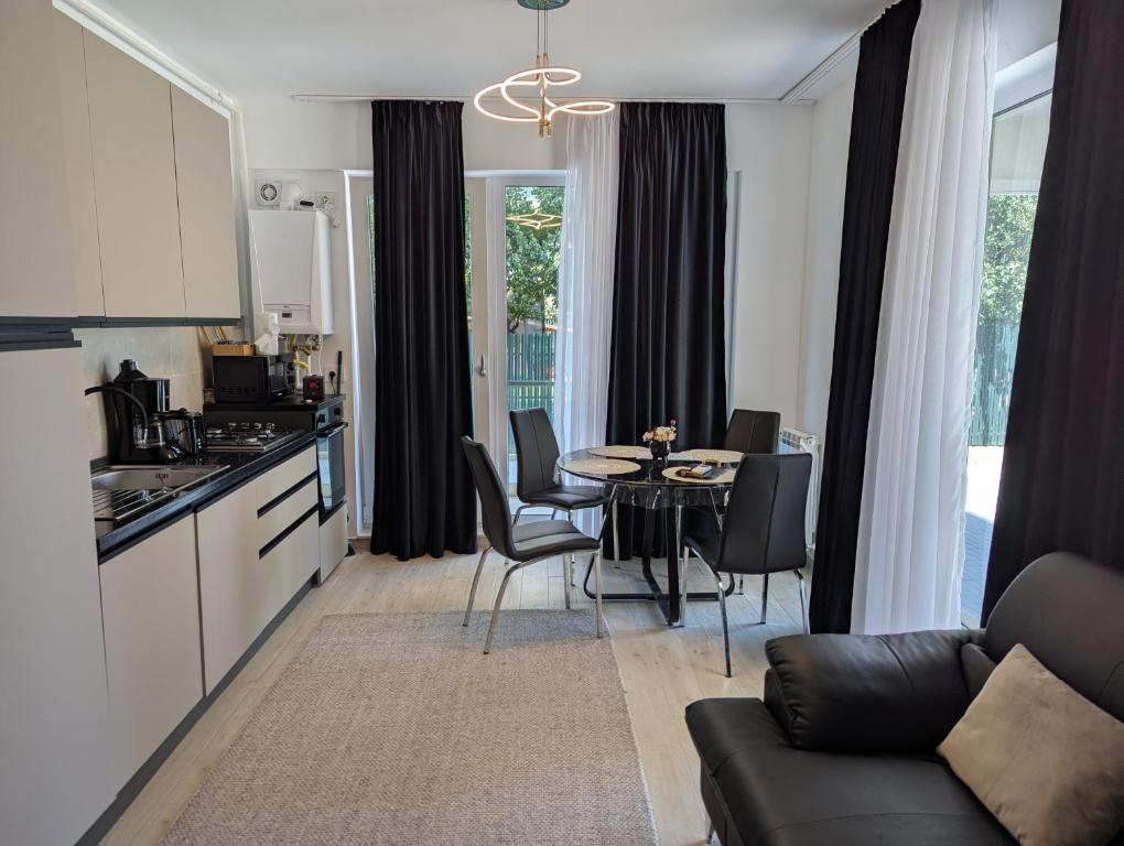 Seaside Apartment Sofia - Meraki Resort Pool and Spa - Private Parking, Mamaia Nord – Năvodari