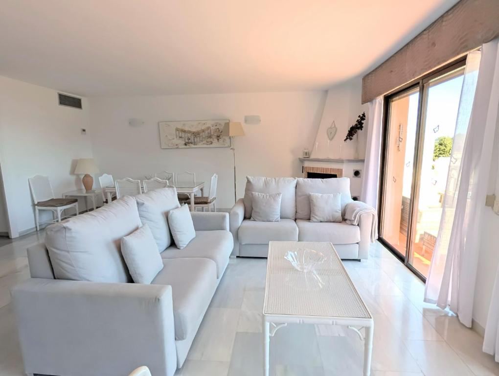 Seaviews & pool in center of Mijas Pueblo - 4
