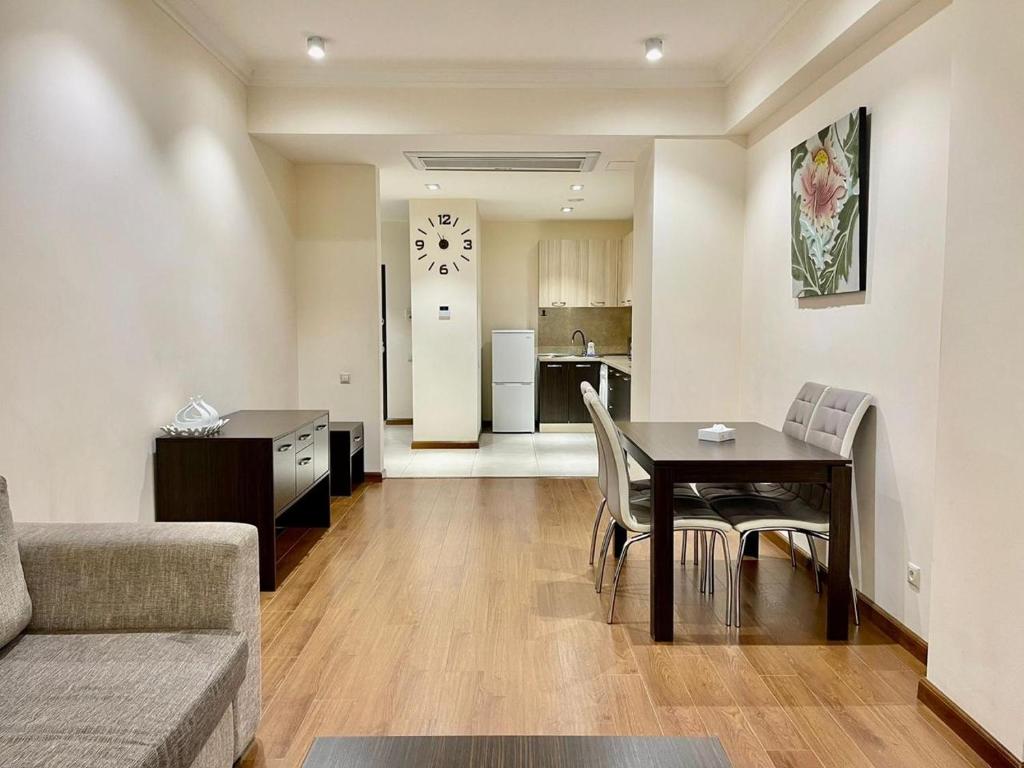 Prime apartment in Buzand 17, Yerevan