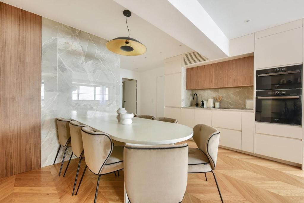 The place to be - 3BR with AirCo - 3