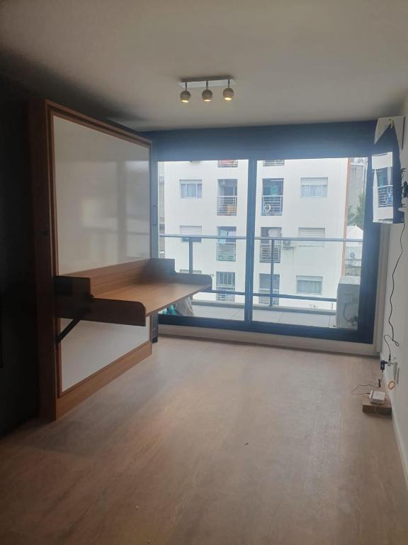 Acogedor Monoambiente Moderno - 1