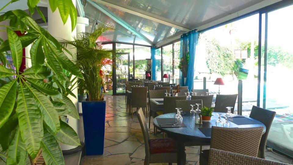 Cannes plages du Midi Appartements climatisés Bord de mer de 1 à 6 pers, 2 piscines, Parking privatif inclus - 2