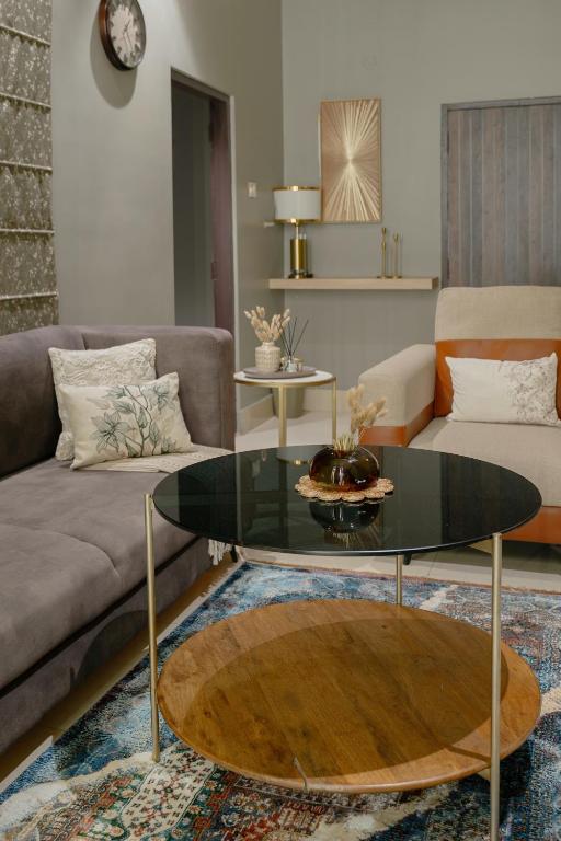 Antilla By Alhanney, Guváhátí