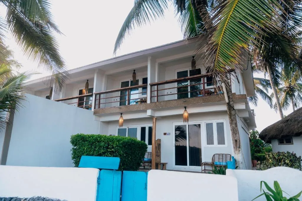 Oasis beach resort, hotel in Cape Coast