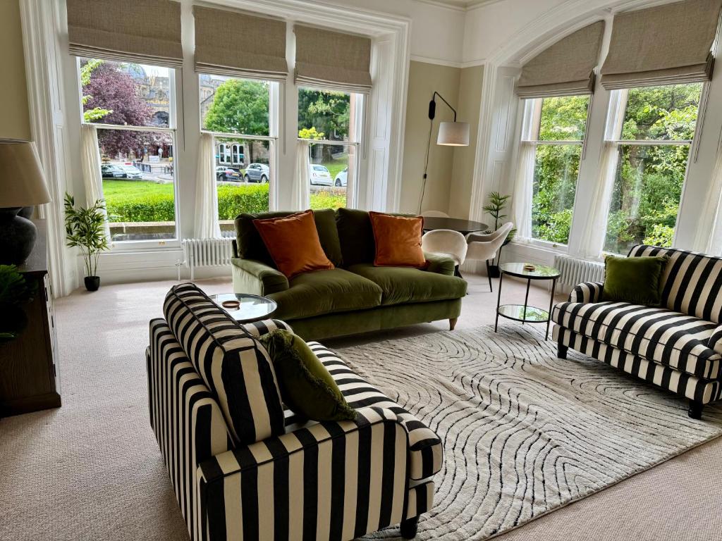 The Stalls - Luxury Apartment by Opera & Dome, Buxton