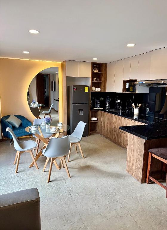 Suite en las nubes, Cuenca