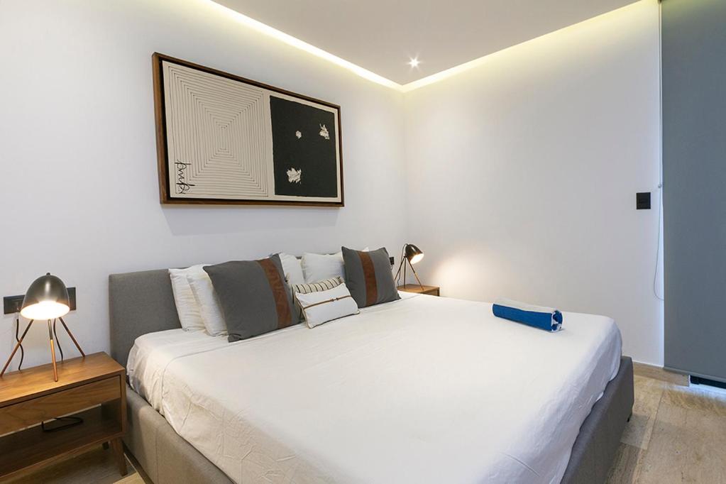 Moderno Depa 2BR con Alberca en Rooftop 5ta Avenida - 2