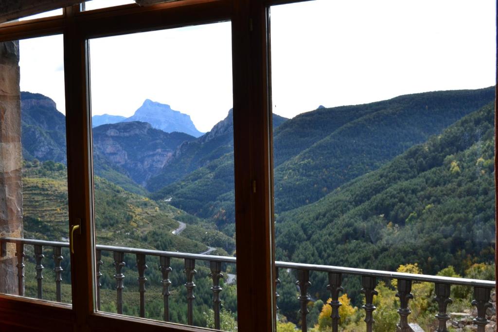 Restaurant, Hotel Palazio in Fanlo