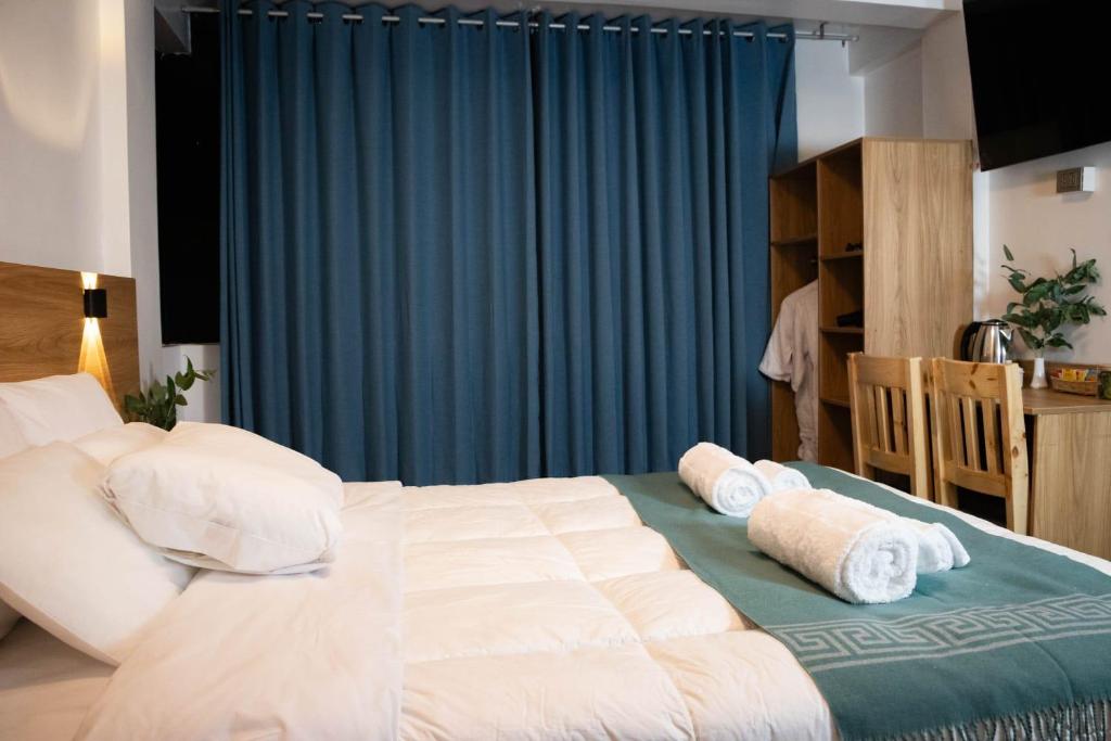 Velvet Sunrise Hotel - 5