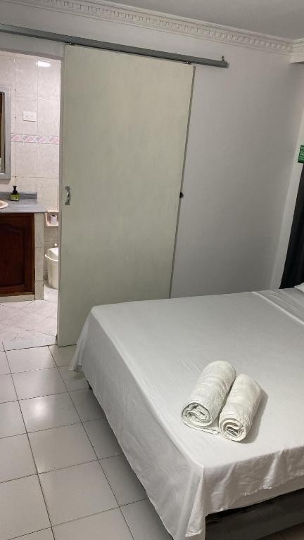 Habitación Cerca al Aeropuerto # 5 - 3