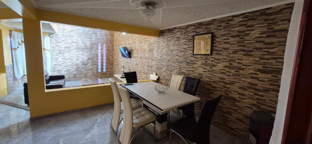 Hostal Mediterraneo - 5