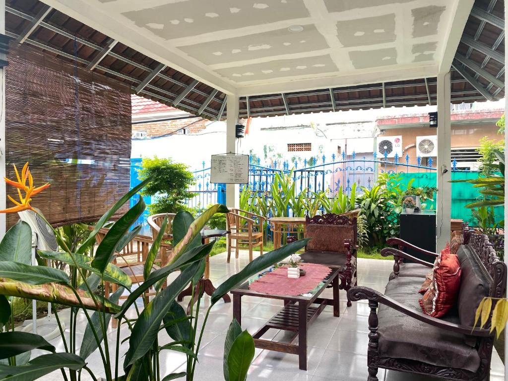 ロビウ ホームステイ (Robiu Homestay)